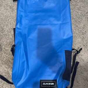 Dakine Cyclone Roll Top Pack in Blue
